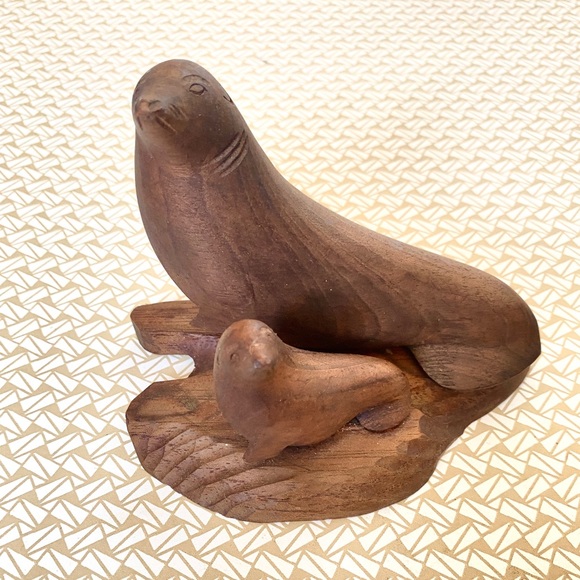 Vintage Sculpture Mid Century Wood Seal Sea Lion Marine Animals Statue Figurine - Picture 6 of 6